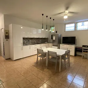  Pensión Casa Turro Italia
